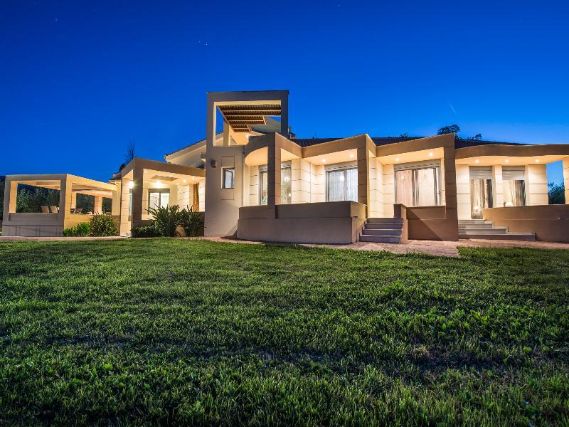Astarte Villas - Istar Villa With Tennis Court Makhairádhon Exterior foto